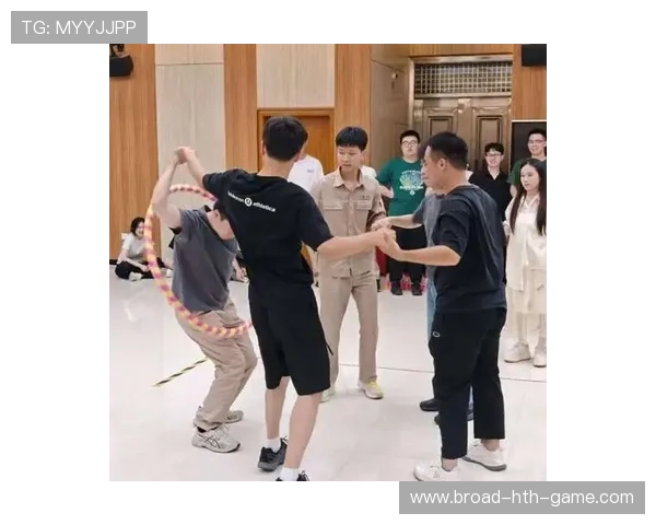 混合接力项目进行阵容测试，团队配合度明显提升