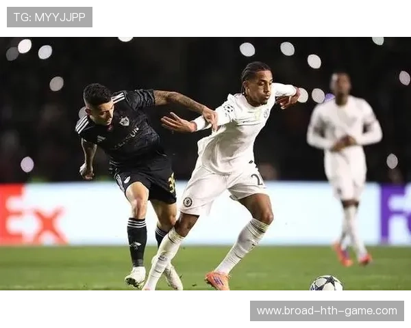 切尔西未能突破卡拉巴赫，2-2战平，欧冠小组赛形势变动，切尔西进欧冠八强