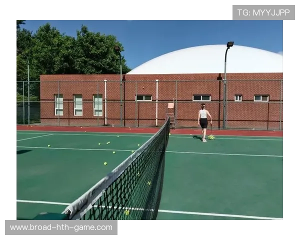 高科技网球训练设备在赛季中的应用案例