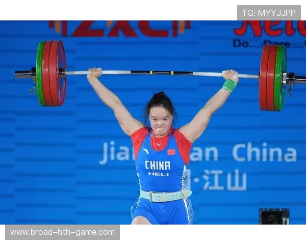 世界举重女子选拔赛战报：新秀表现抢眼进国家队视野，世界女子举重锦标赛